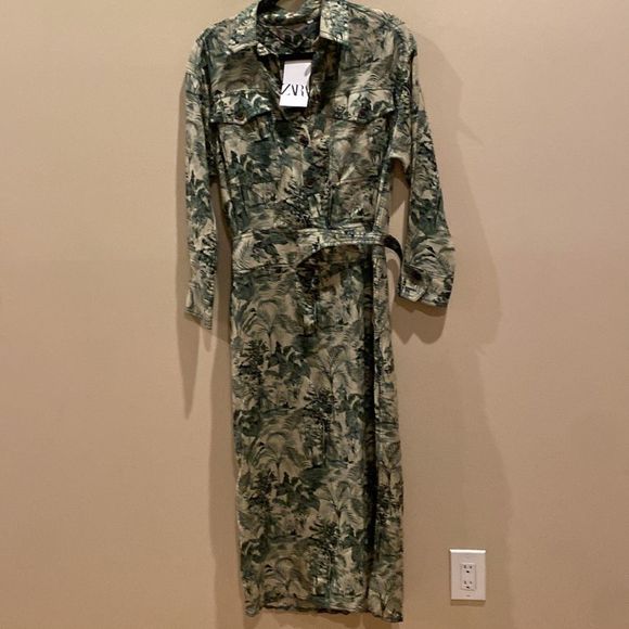 ZARA NWT WOMAN PRINTED WRAP-STYLE DRESS LINEN BLEND FLOWY GREEN - Picture 3 of 8